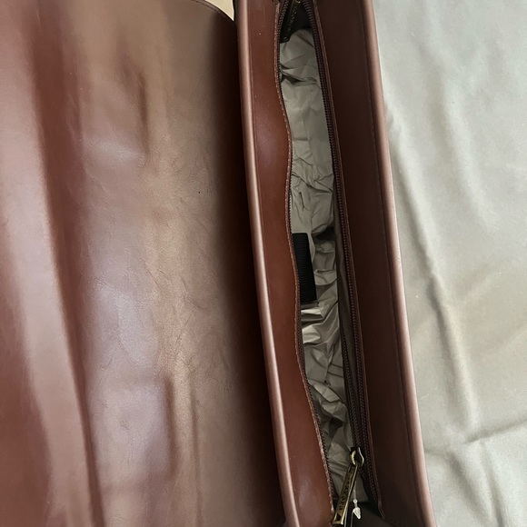 Elegant Brown Crossbody Bag 15in w X 12 in h X 5 in w - Picture 7 of 11